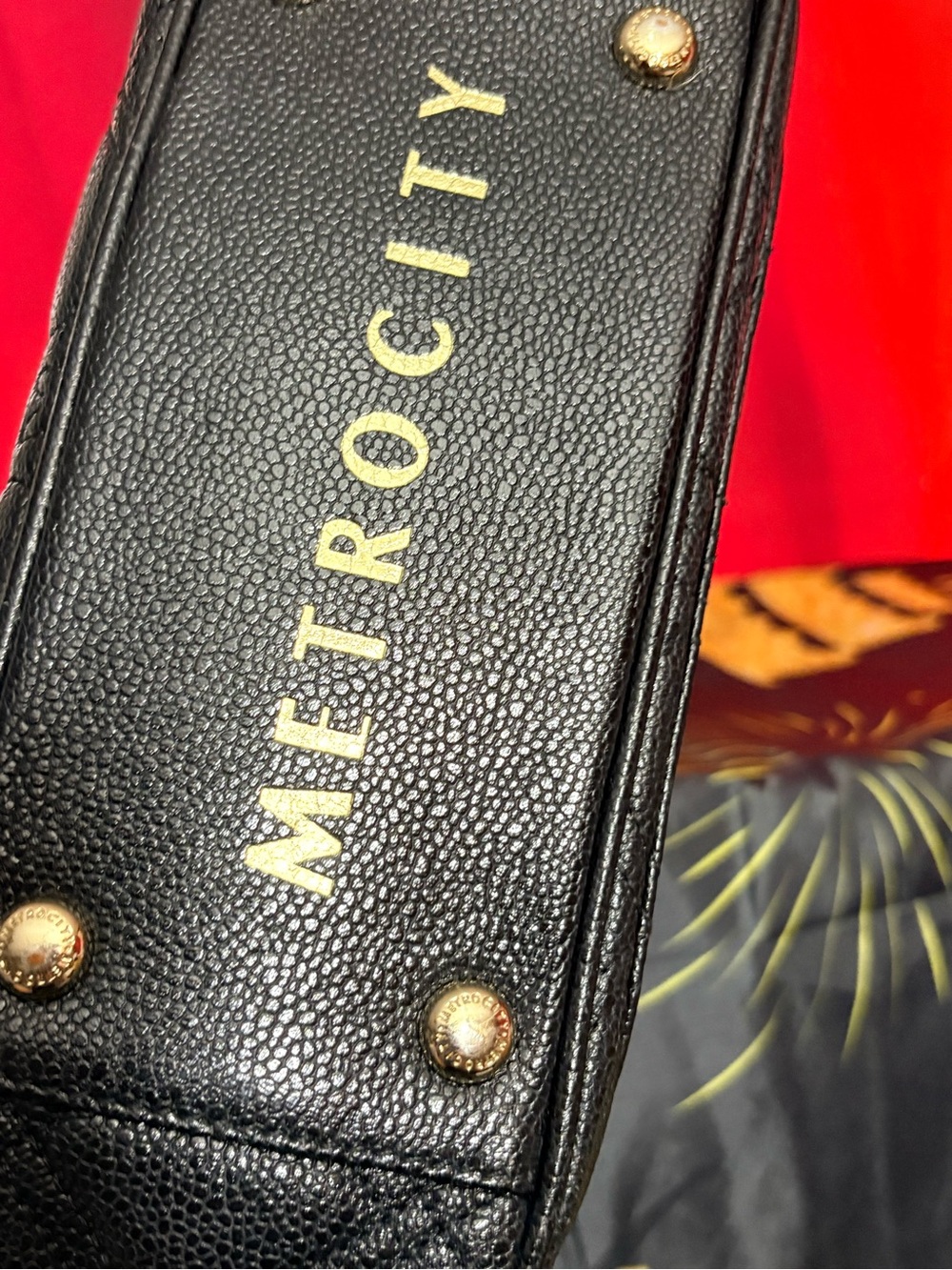 METRO CITY QUILTED BLACK BUNDLE SALE - Picture 5 of 6
